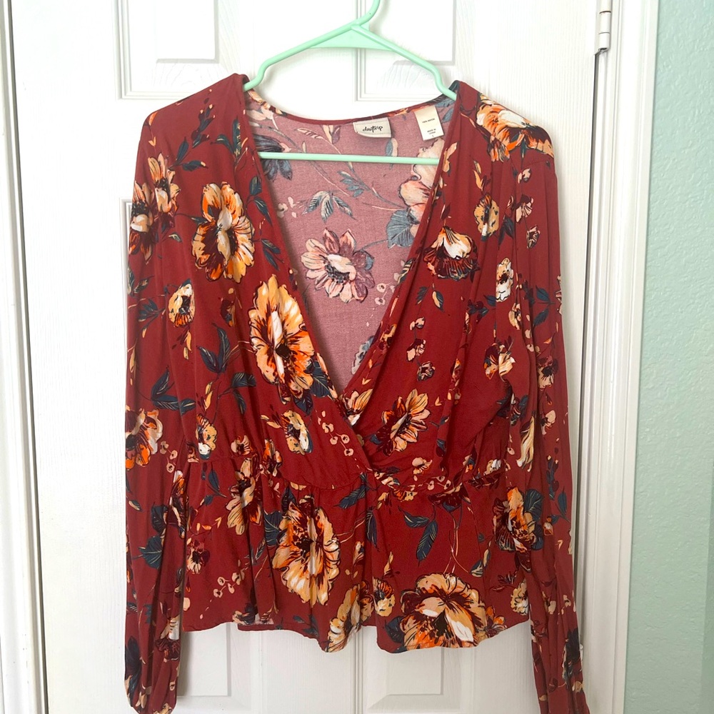 Day trip wrap top
